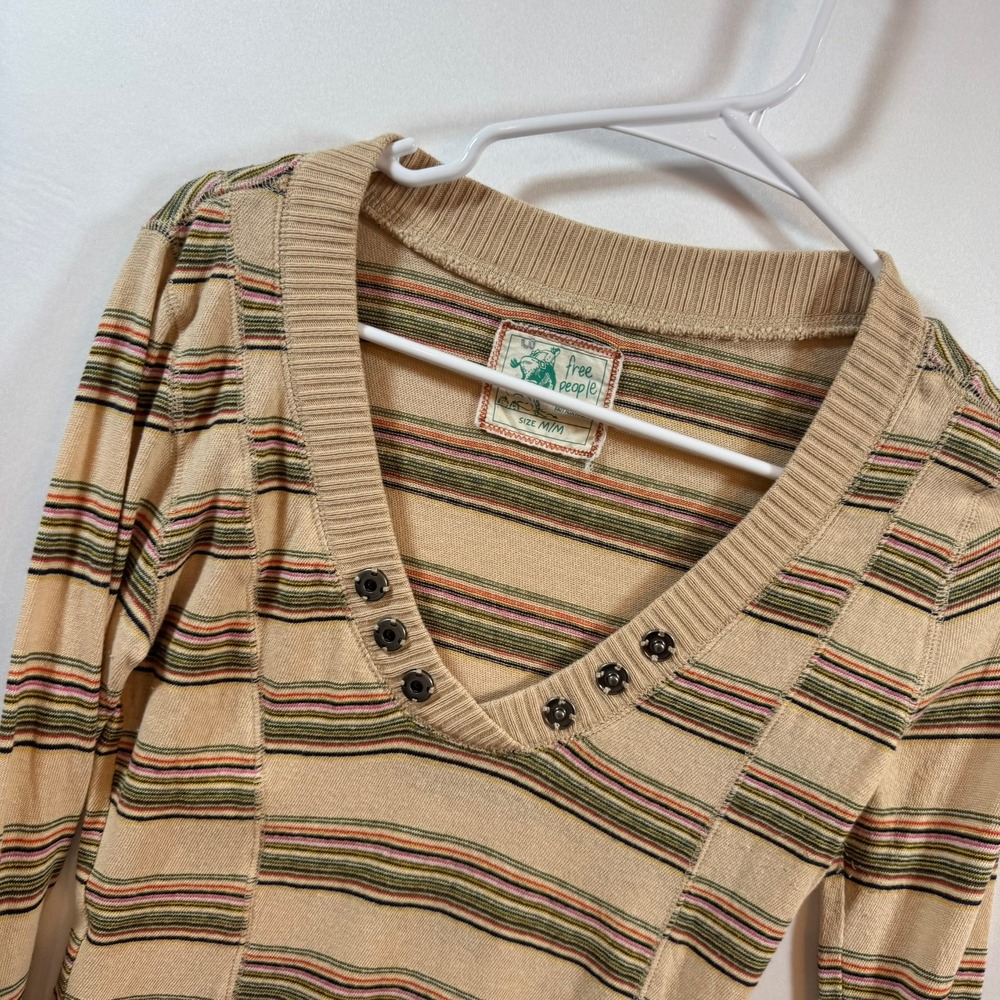 Free People Womens Striped VNeck Knit Top Tan Green Pink Snap Detail Size Medium